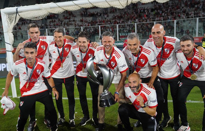 River viene de salir campeón y Almeyda bancó a Micho :"que River siga como está".