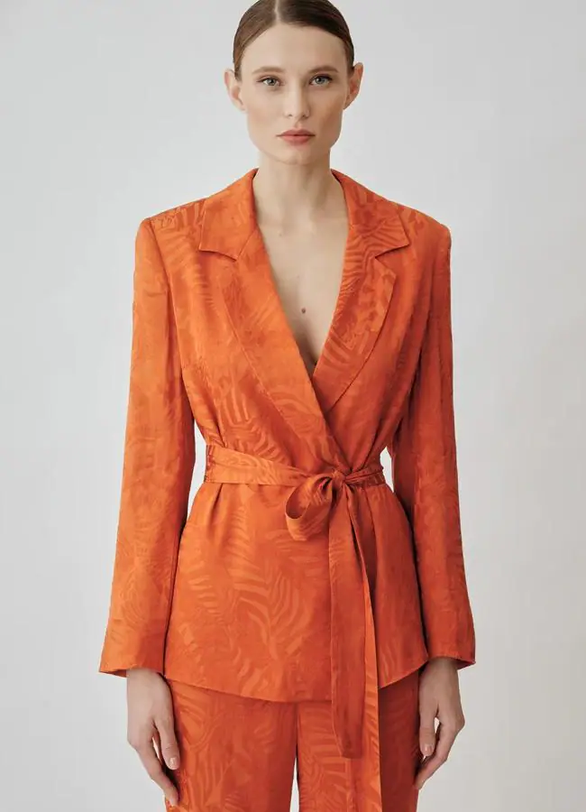 Blazer naranja de Simorra, 149 euros.