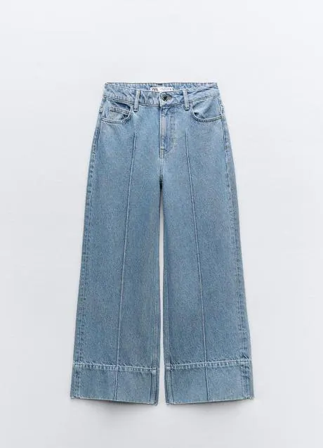 Jeans cropped de Zara (29,99 euros)