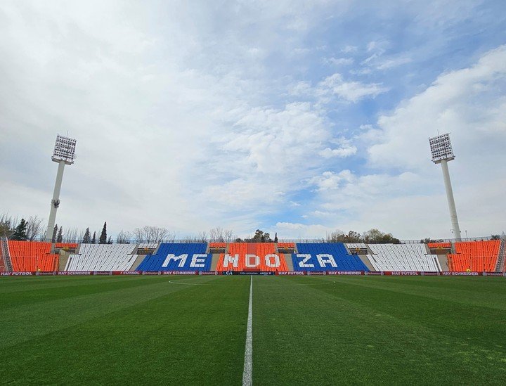 El estadio Malvinas Argentinas, donde hace de local Godoy Cruz, cuenta con una capacidad para 42.000 personas (Foto: Prensa Independiente).