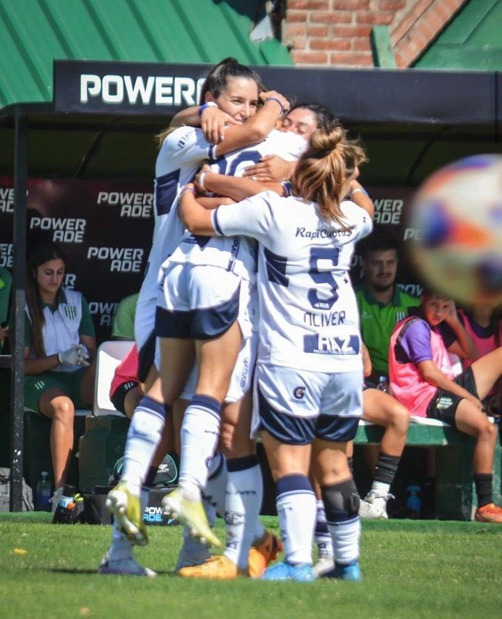 Gimnasia le ganó a Banfield (@femeninocge).