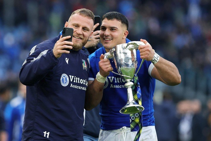 Italia festejó la Guinness Cup. (EFE)
