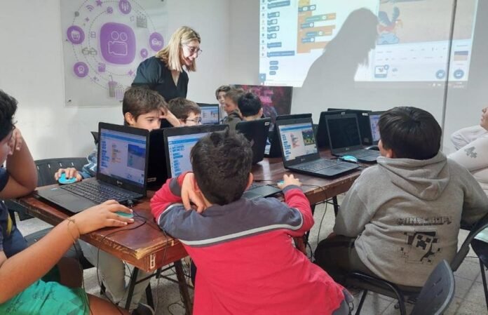Jesús María informó datos de un censo sobre educación, salud, vivienda, trabajo y conectividad