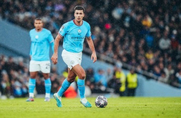 Rodri conduciendo el juego del Manchester City