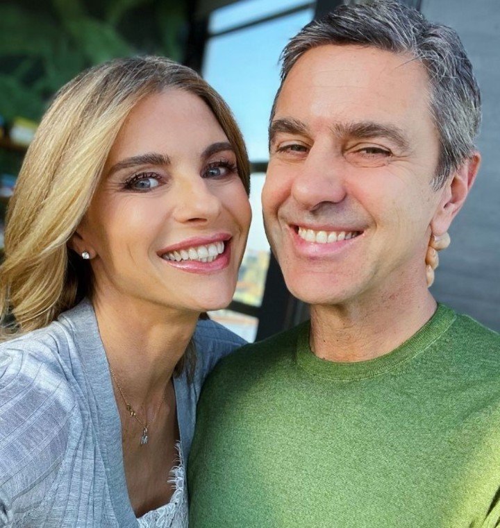 Costacurta con su esposa (Instagram).