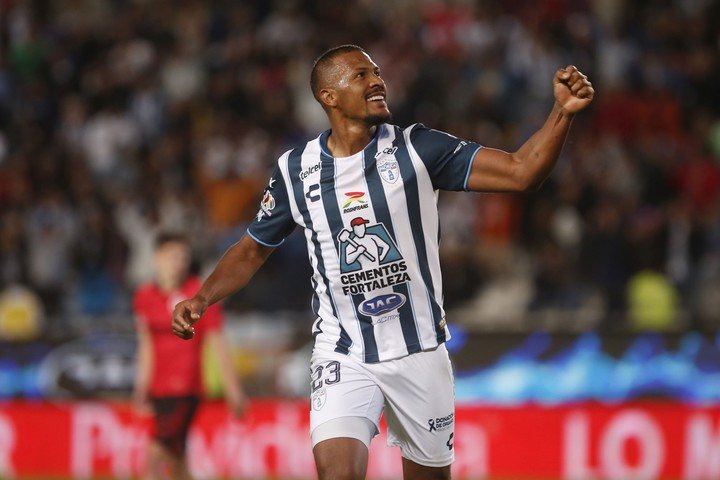 Sexto festejo de Rondón con el Pachuca en 2024. (EFE)