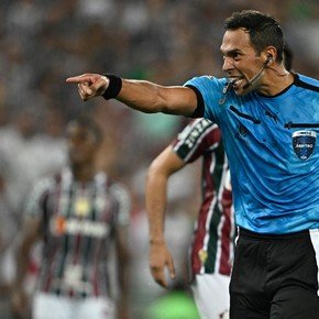Facundo Tello, el elegido por la UEFA para dirigir en la próxima Eurocopa