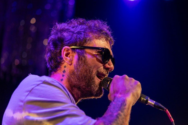 Nicola Higuín presentó su segundo disco. Fotos: Julieta Marilyn/Micaela Stirparo