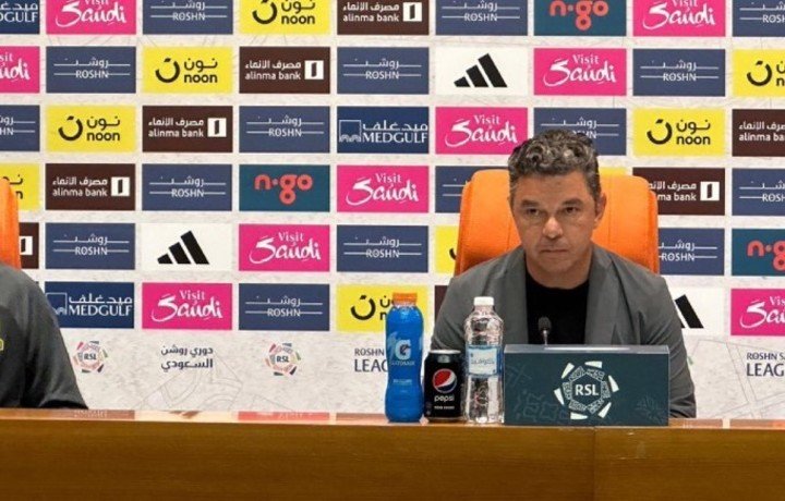 Gallardo en la conferencia de prensa posterior a la derrota.