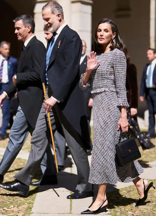 La reina Letizia junto al rey Felipe. Foto: Limited Pictures.