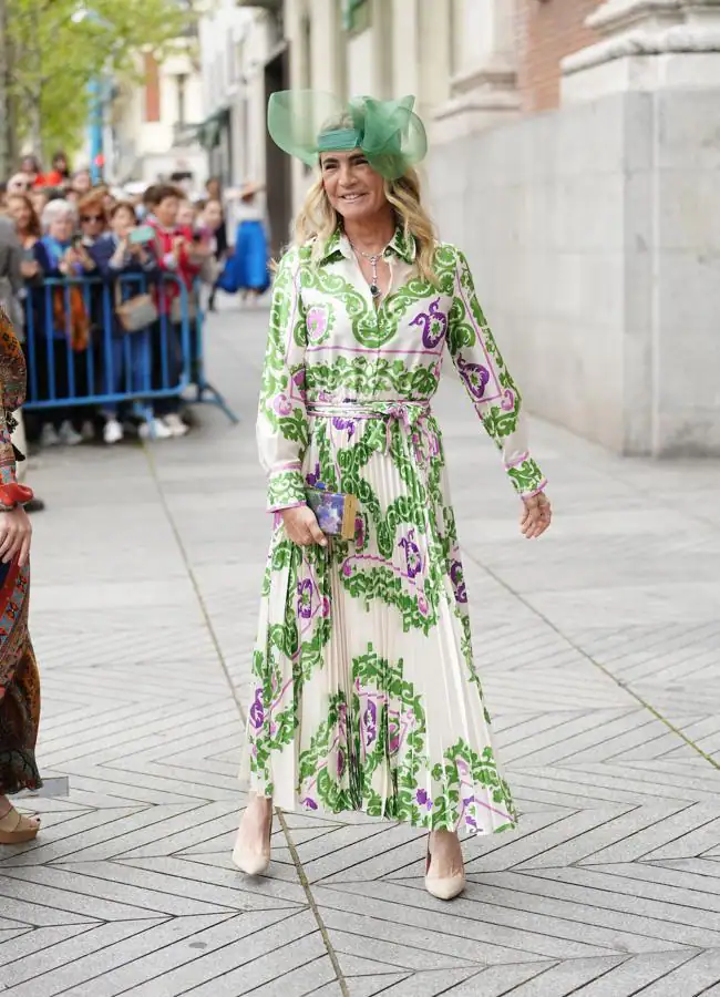 Teresa de la Cierva con vestido de Carolina Herrera. Foto: Limited Pictures.