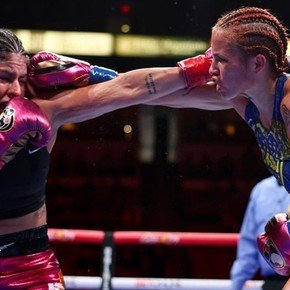 Peleó con los colores de Boca y se coronó triple campeona del mundo en boxeo