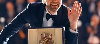 «¿Y si solo se te permitiera usar una cámara si tienes una licencia?». El director de ‘El triángulo de la tristeza’ equipara el poder de las imágenes con las armas