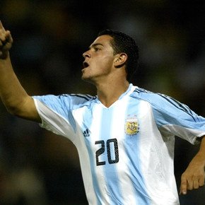 Le hizo un hat-trick a Boca, jugó con Messi en la Selección y tendrá otro desafío en un grande