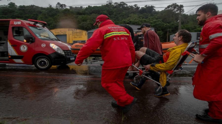 BRASIL TIEMPO INUNDACIONES 20240502