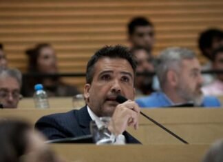 Legislatura de Córdoba sin sesión: Facundo Torres Lima calificó a la oposición de “nenes caprichosos”