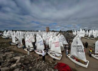 Miramar, cientos de deportistas en el Mar de Anzenuza