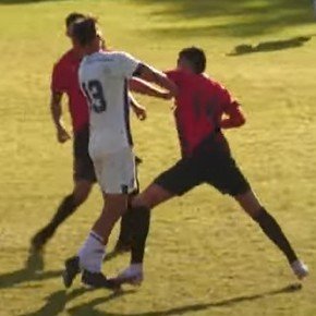 Video: pelea a piñas y patadas en una final Sub 17 de argentinos y brasileños