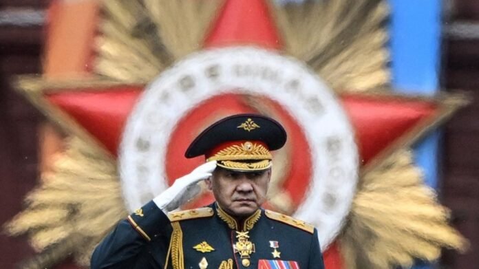 Vladimir Putin destituyó a su ministro de Defensa y lo reemplazó por un economista