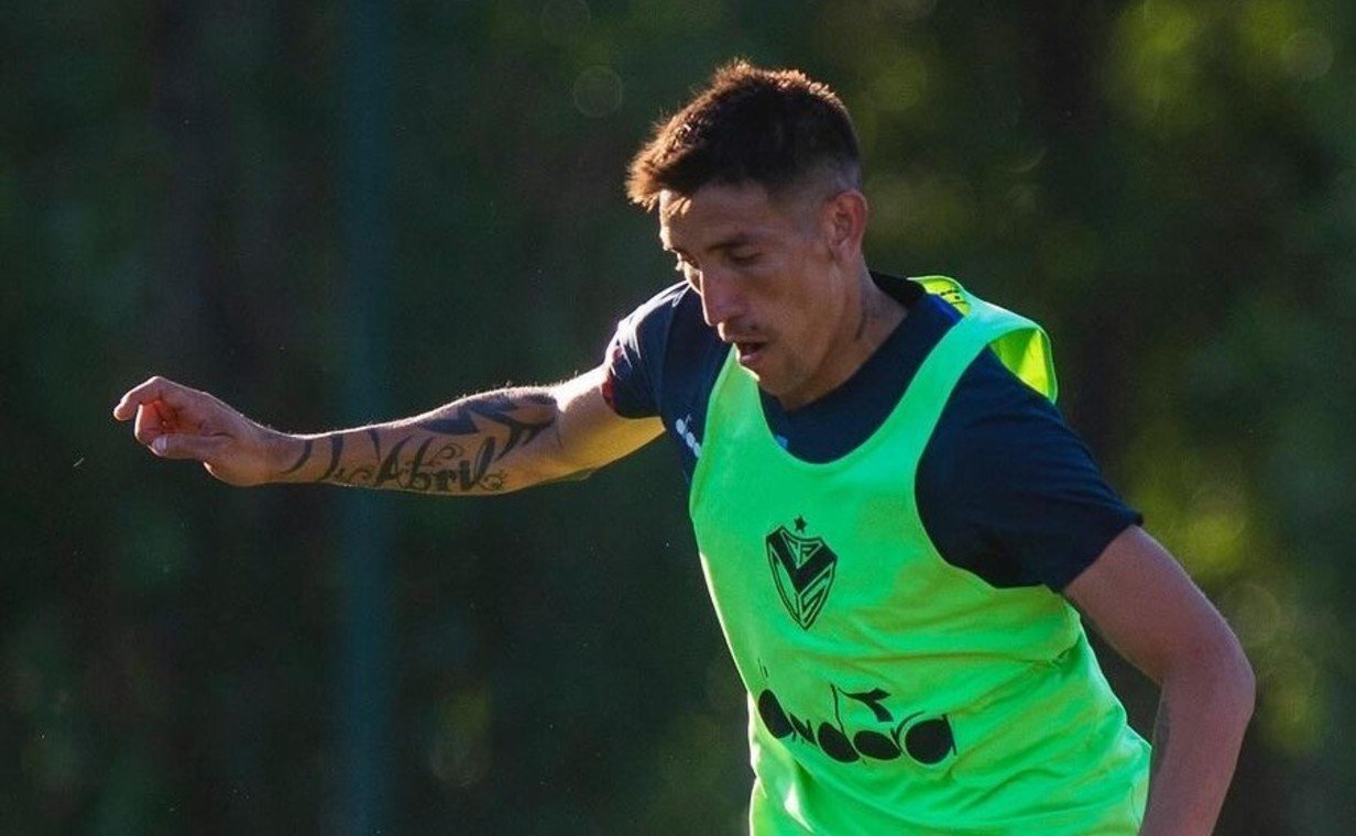 Ricardo Centurión en Vélez.