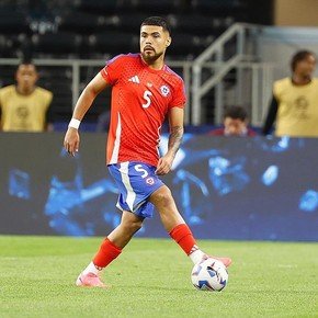 Los elogios de los medios chilenos a Paulo Díaz tras el debut en Copa América: "De los mejores"