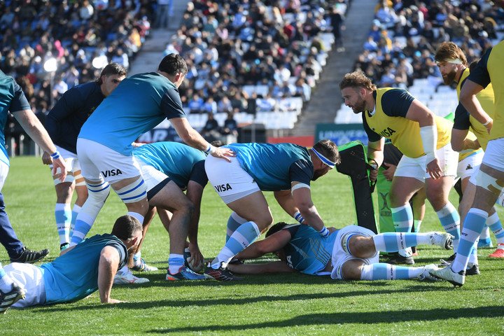 Francia en el match contra Los Pumas.