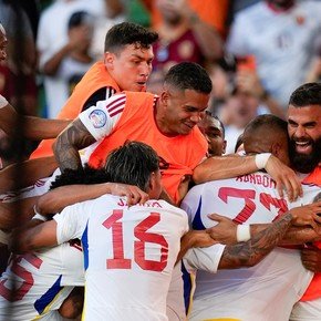 Venezuela goleó a Jamaica y evita a Argentina