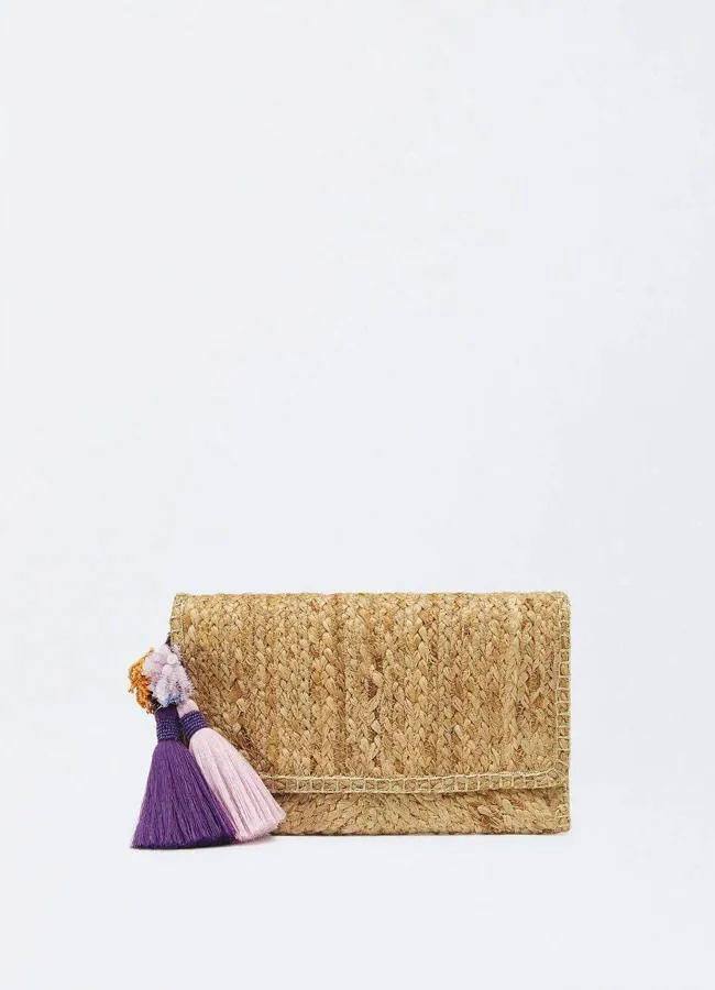 Bolso de rafia estilo clutch