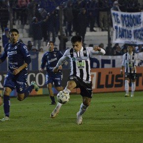 Quilmes y una victoria polémica con final escandaloso