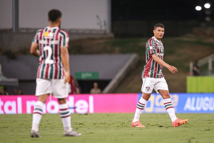 Thiago Silva volvió a jugar para Fluminense.