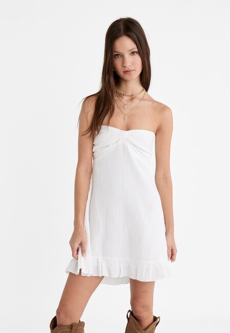 vestido blanco de stradivarius