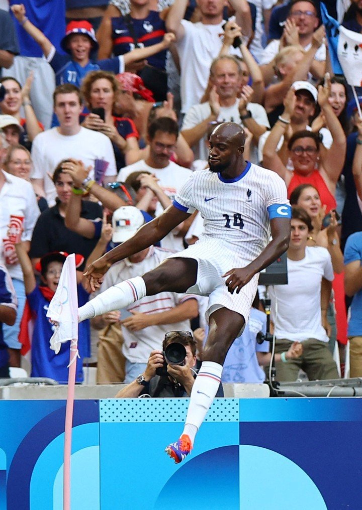 Jean-Philippe Mateta festeja su gol a Nueva Zelanda (Reuters).