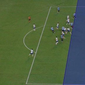 Video: la polémica línea del VAR en el 1 a 0 de Uruguay y Estados Unidos eliminado