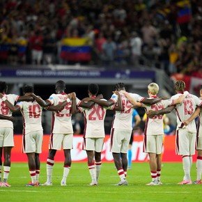 Canadá eliminó a Venezuela por penales y será rival de Argentina