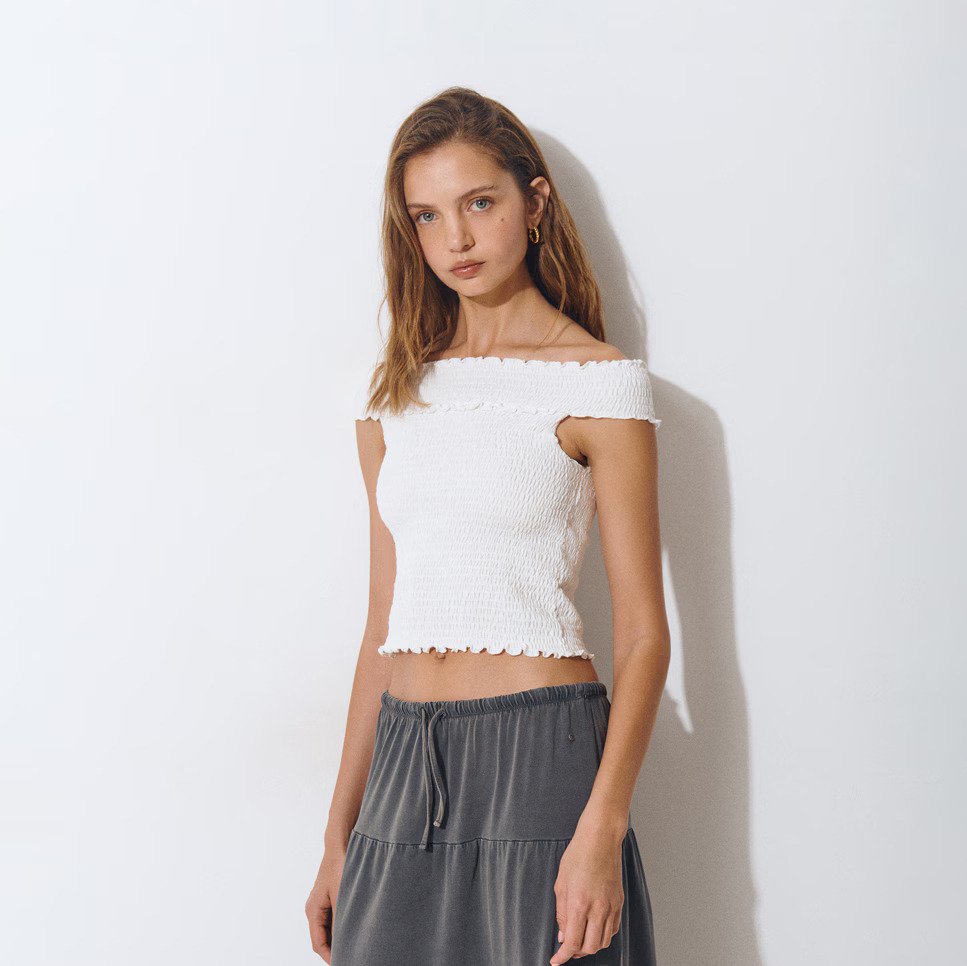Brownie
Top de mujer smock escote bardot