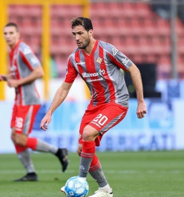 Vázquez, jugador de Cremonese.