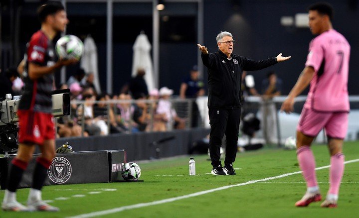 El Tata Gerardo Martino durante el match ante Toronto.