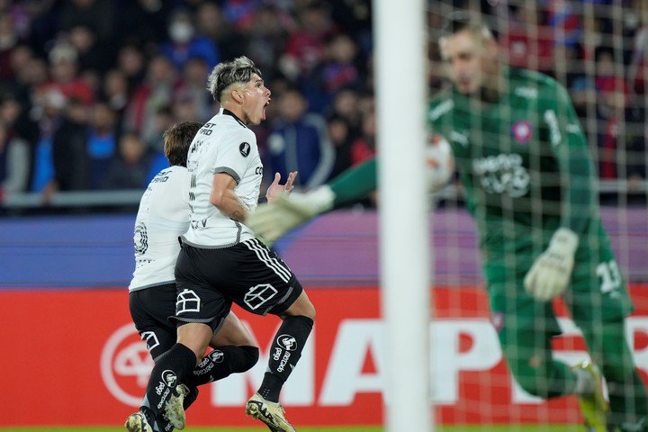 Carlos Palacios, delantero de Colo Colo.