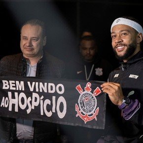 Memphis Depay, el fichaje que anheló Monterrey, ya fue presentado con Corinthians