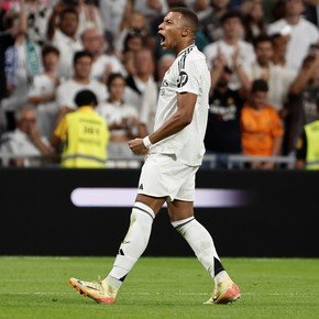 Video: lujo de Valverde y primeros goles ligueros para Mbappé en el Real Madrid