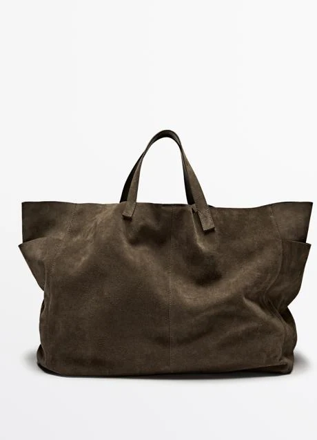 Bolso marrón de Massimo Dutti (149 euros)