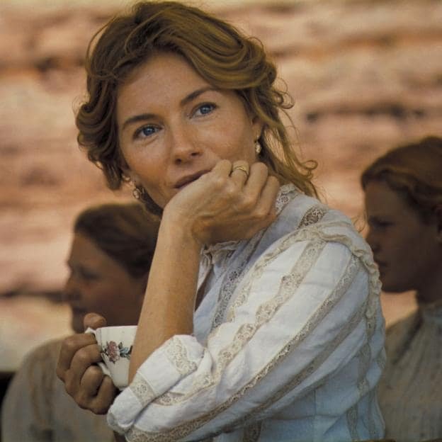 Sienna Miller como Elizabeth Kittredge en una imagen del western de Kevin Costner, Horizon.