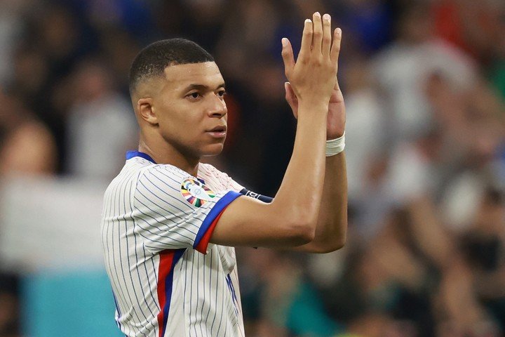 Kylian vuelve a jugar con Francia (EFE).