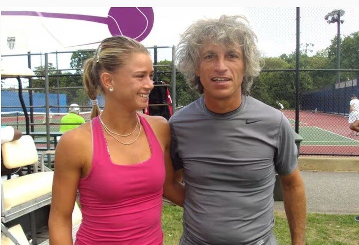 Camila Giorgi, junto a su padre Sergio.