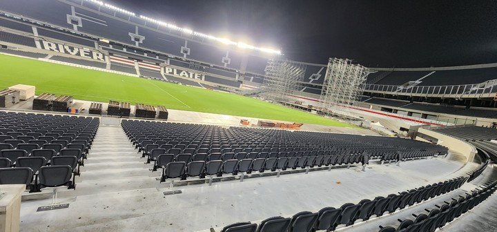 El Monumental se prepara para un gran show. Imagen: @ObrasRiverPlate