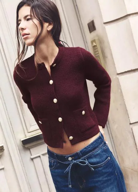 Chaqueta de punto de Zara (29,99 euros)