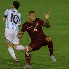 Qué fue de la vida del venezolano que casi quiebra a Messi