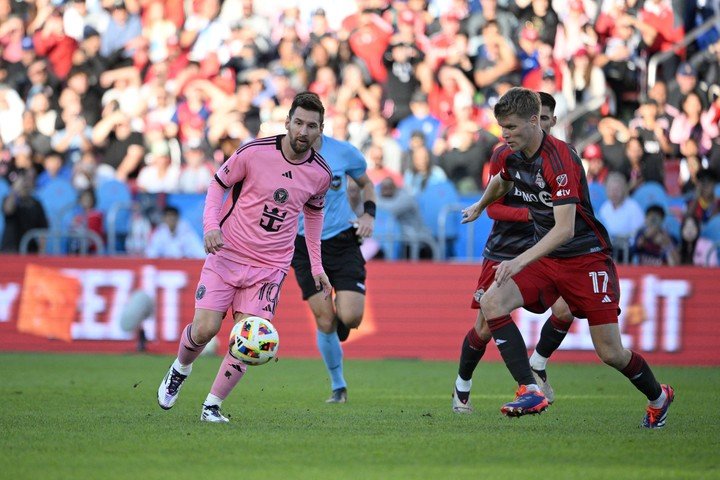 Messi viene de jugar en Canadá por la MLS.