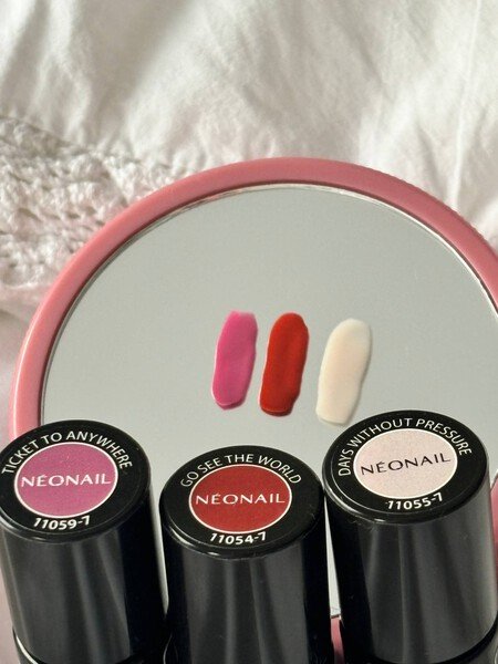 Esmaltes Neonail 2 1