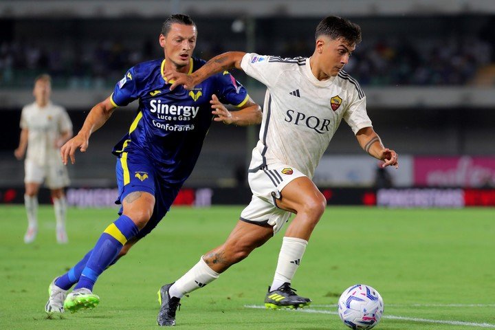 Roma vs. Hellas Verona (AP)